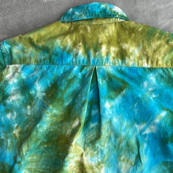 Big Bud Press Tie Dye Button Up Shirt Blue Green Size XS Unisex - Picture 5 of 10